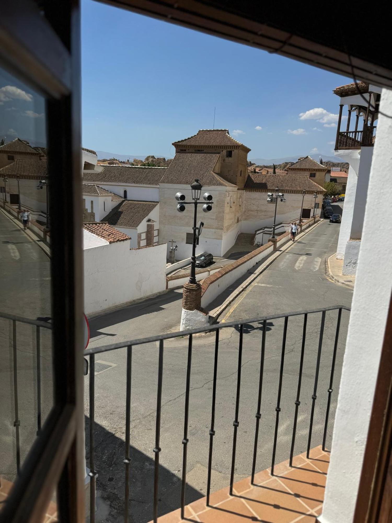 Apartamentos Penaflor Guadix Buitenkant foto